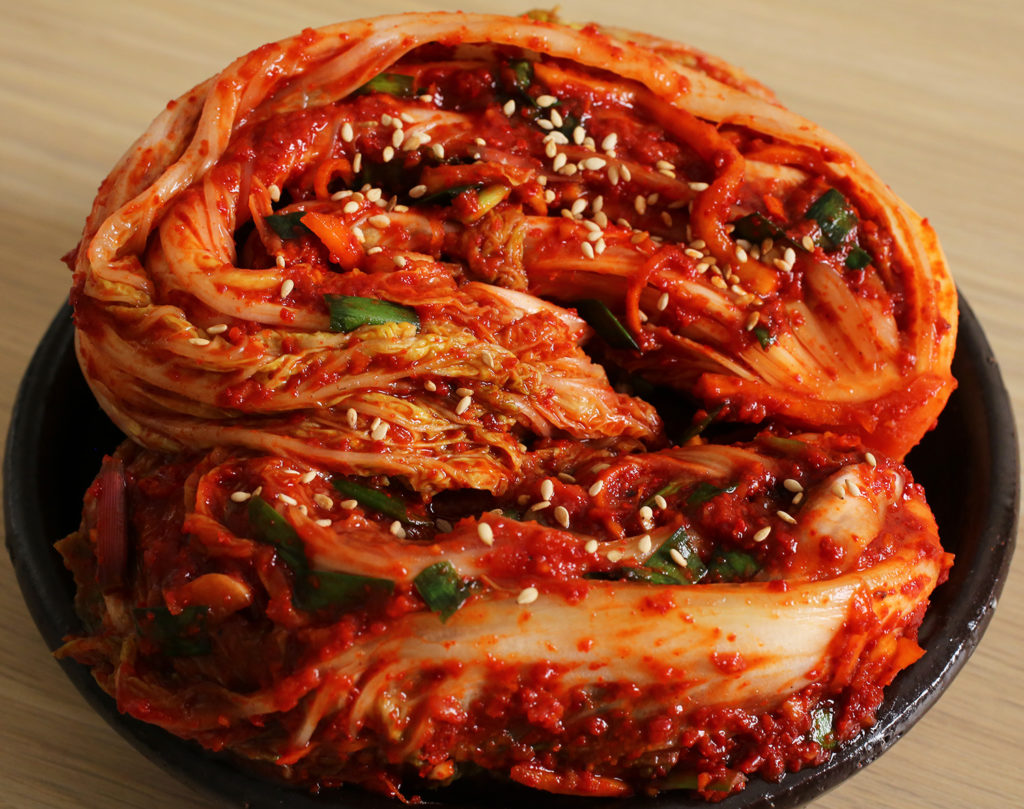 Plato de Kimchi, uno de los platos más importantes de la gastronomía norcoreana