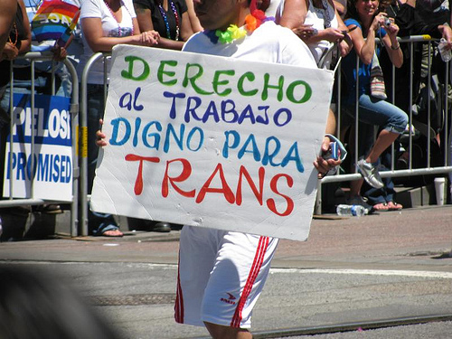 Una persona trans está buscando su derecho a trabajar. /laizquierdadiario.mx