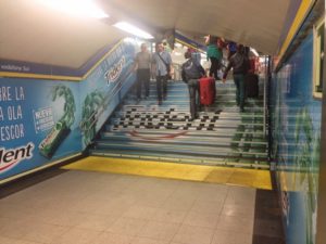 Metro de Madrid, publicidad