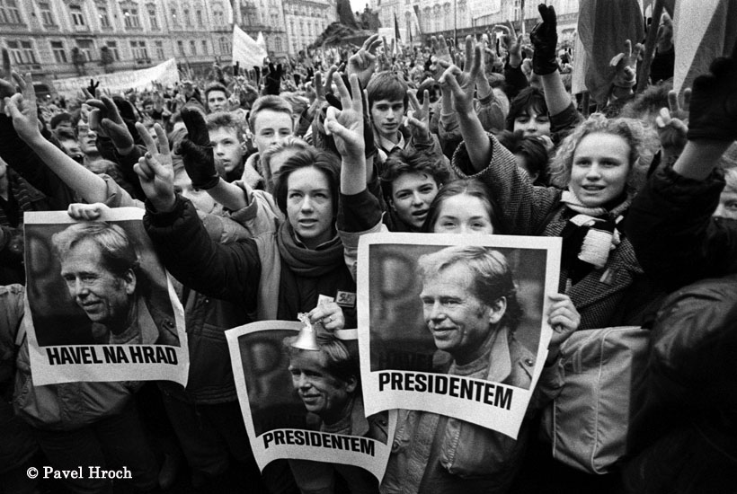 Vaclav Havel, Praga 1989, Revolución de Terciopelo, El Independiente, Santiago Martínez Arias, Checoslovaquia, Partido Comunista Checo, Gorbachov, Perestroika