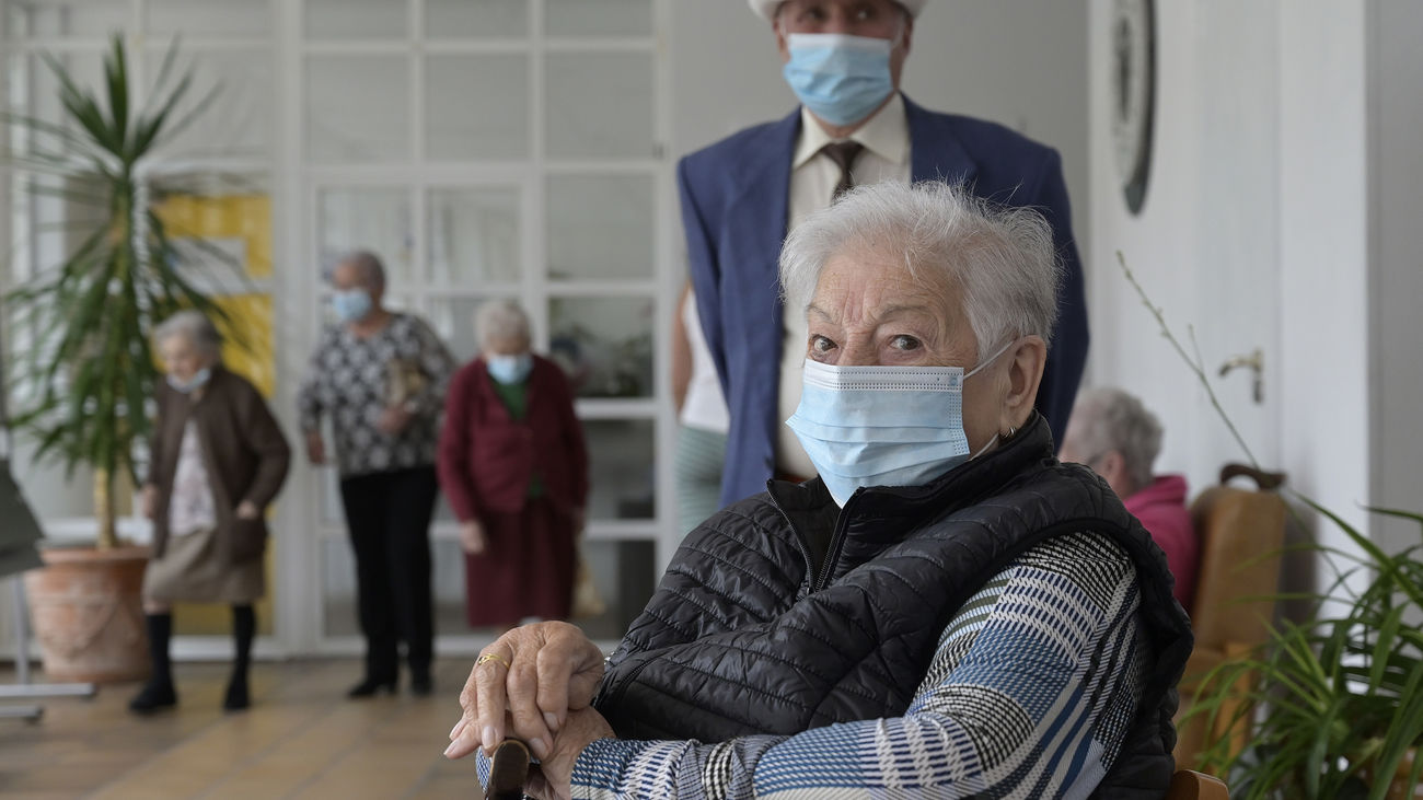 cómo afecta la pandemia a los ancianos
