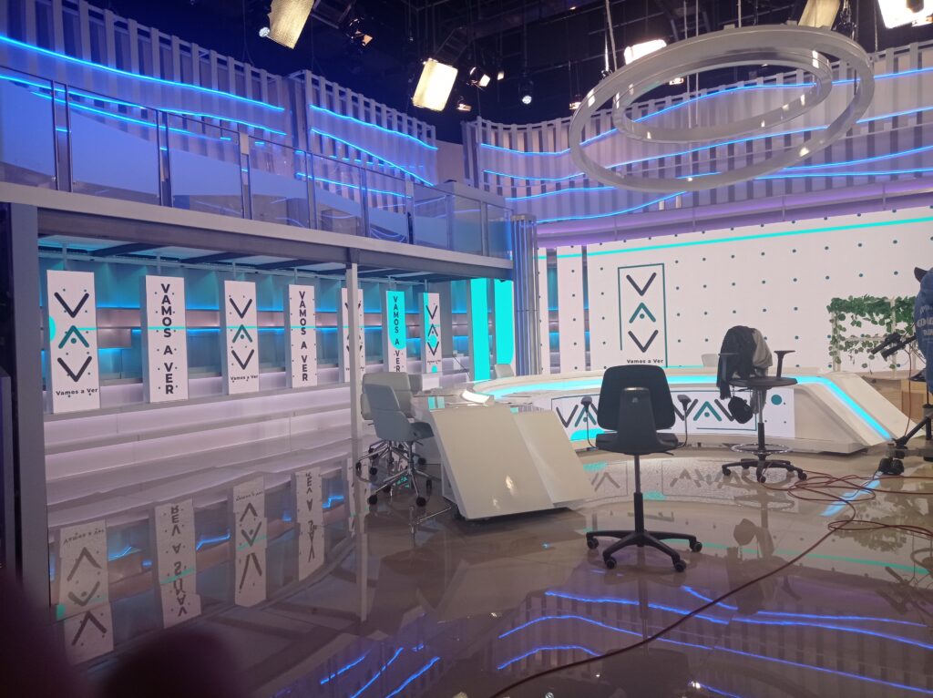 tertulias, política, debate, espectáculo, Mónca Pérez