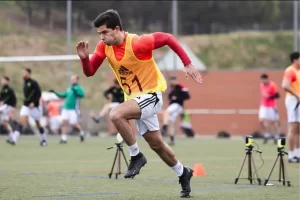 árbitros, fútbol amateur, deporte, arbitraje en Cataluña, presión árbitros, violencia futbol base, Jorge Pérez