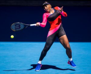 Chris Evert, Corsets, Falda pantalón, Moda, Serena Williams, Tenis, Tenis femenino, Evolución