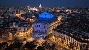 Teatro Real, exterior