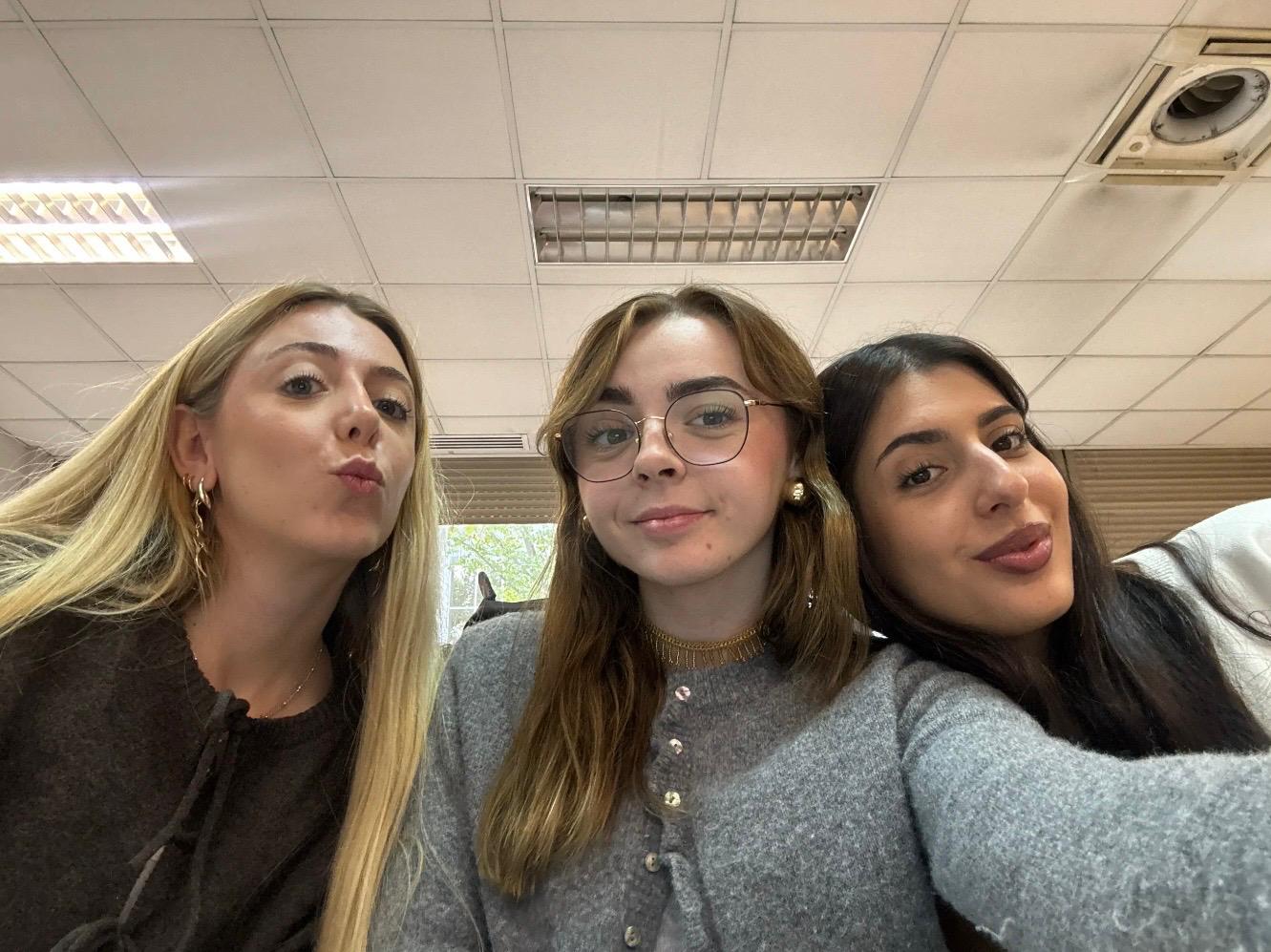 Lidia García, Anne Gonzalez y Jennifer Nieto