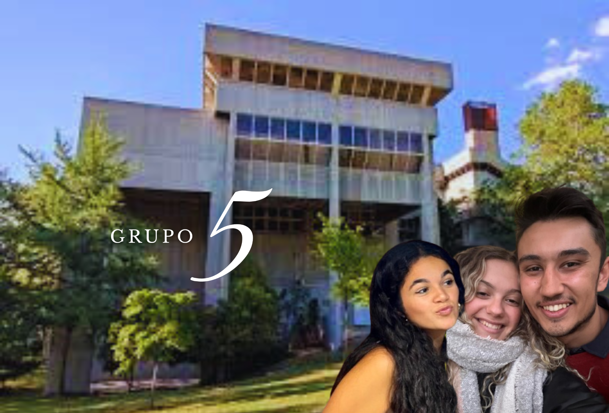 De izquierda a derecha: Belén Avendaño, Paula Beltrán y Bruno Poblador; frente a la fachada de la Facultad de Ciencias de la Información, de la Universidad Complutense de Madrid | Selfie propio